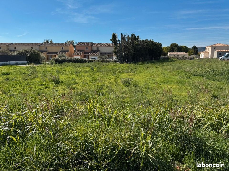 Terrain 660 m² Valreas · à Valréas · 74 000 €