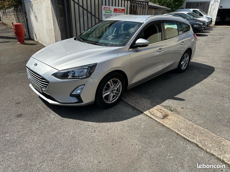 FORD Focus IV Break 1.5 TDCI 120 cv Boîte auto (image 2)