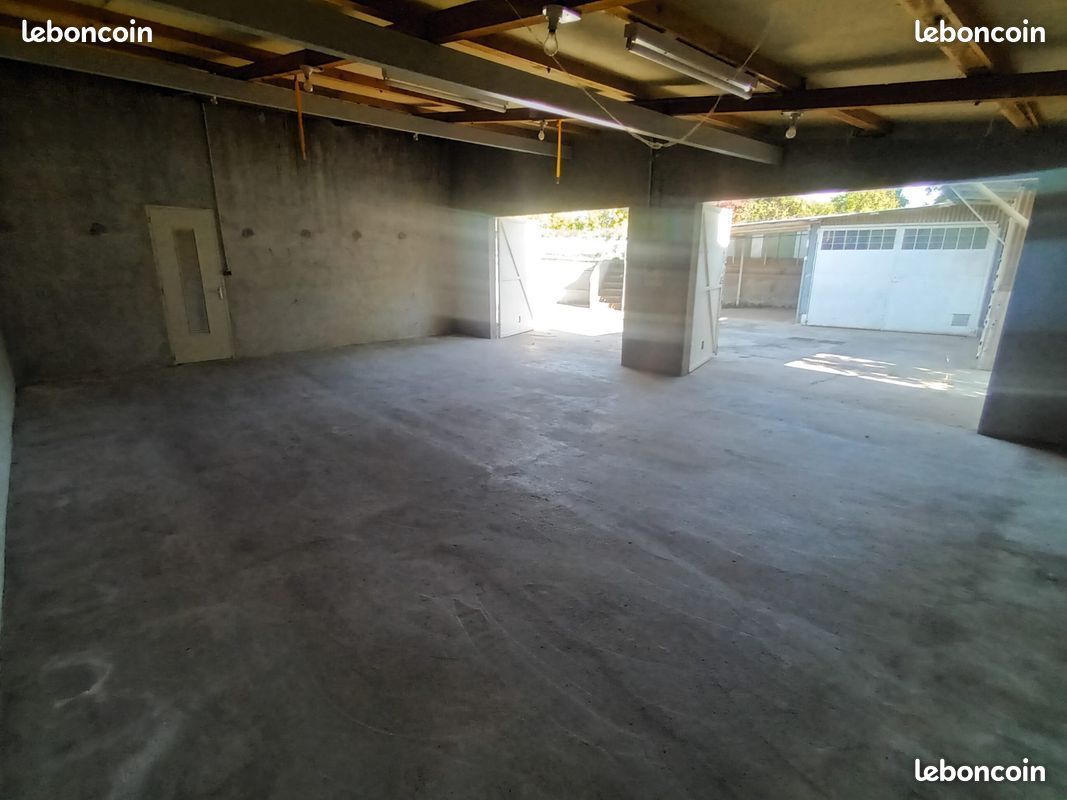 2 pièces 130 m² · à Livron-sur-Drôme · 130 m² · 990 €/mois