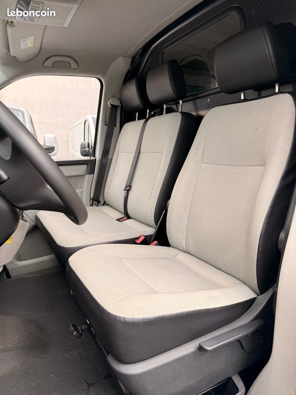 Volkswagen Transporter T6 L2H1 2.0 TDi 150 DSG7 Hayon - Caméra - Van (image 6)