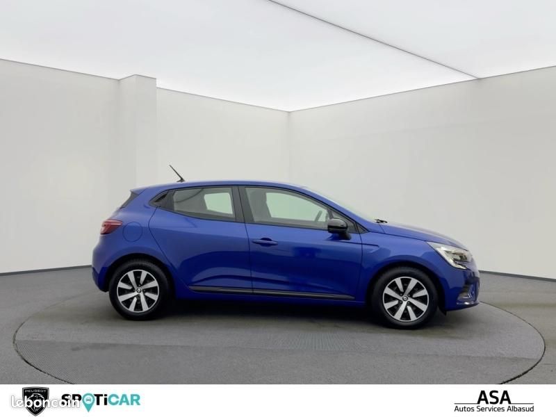 Renault Clio Réversible 1.6 E-Tech 145ch full hybrid Evolution (image 4)