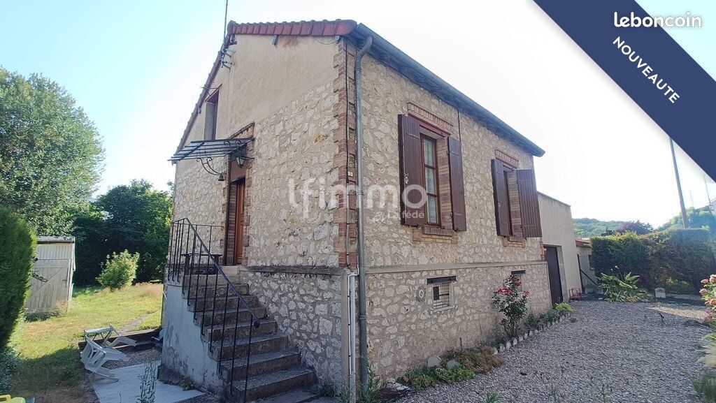 Maison 4 pièces 97 m² · à Longueville · 97 m² · 130 000 €