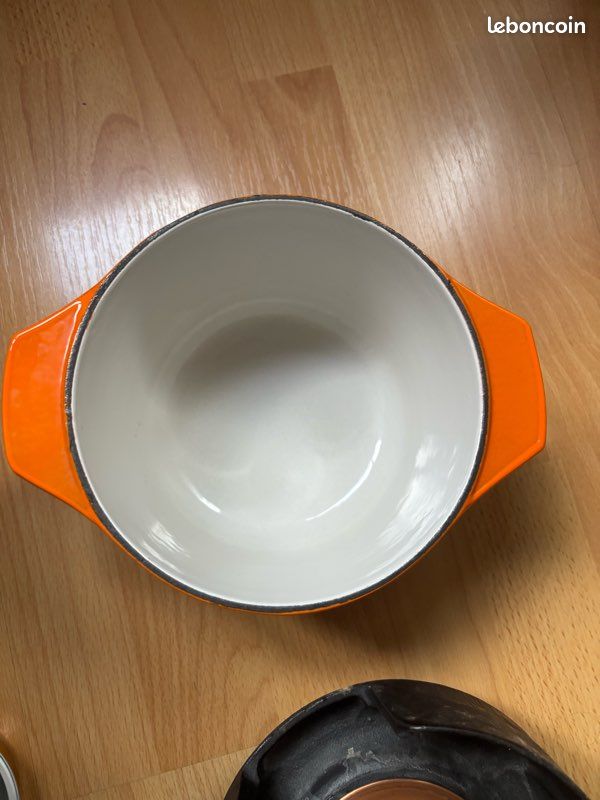 Service à fondue vintage en fonte émaillée orange Nomar avec boîte d’origine (image 9)