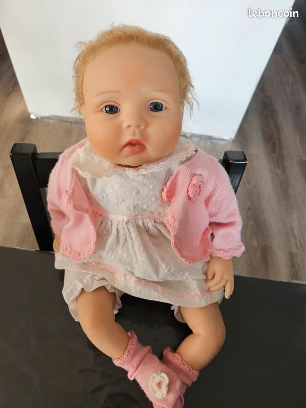 Robe Bébé 3 Moins Ou Poupée Reborn 55cm - Occasion Très Bon État