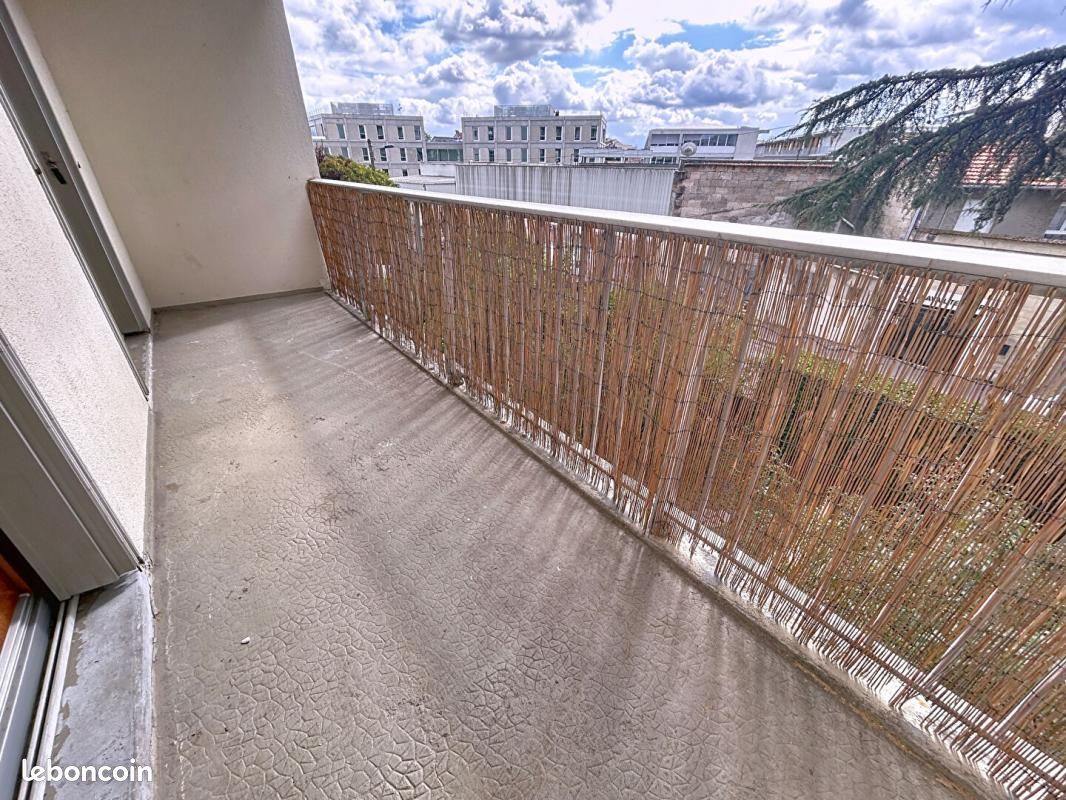 Appartement a louer bordeaux - 2 pièce(s) - 50 m2 - Surfyn