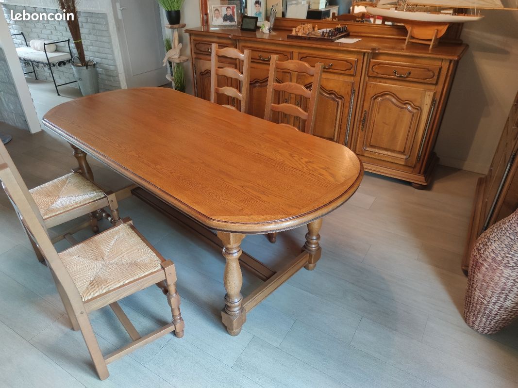 Table + chaises en chêne (image 1)