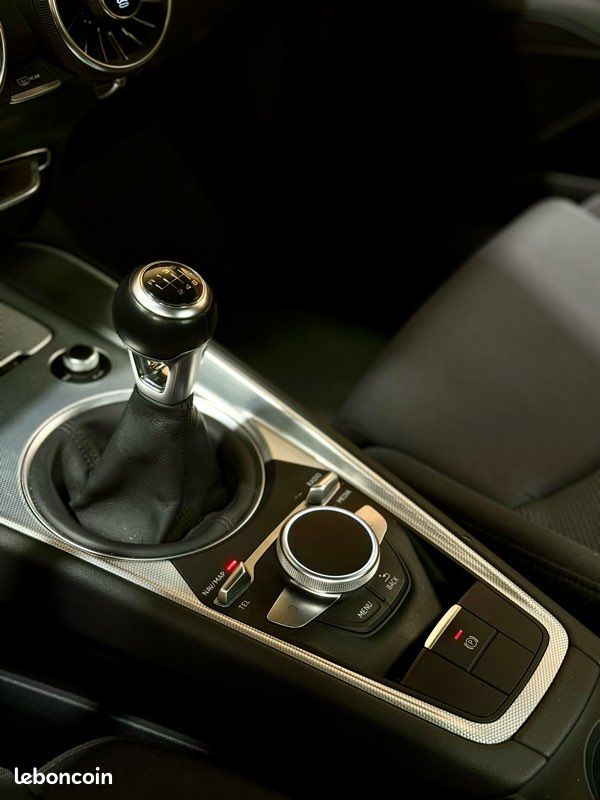 AUDI TT 2.0 230cv BVM - entretien Audi (image 6)
