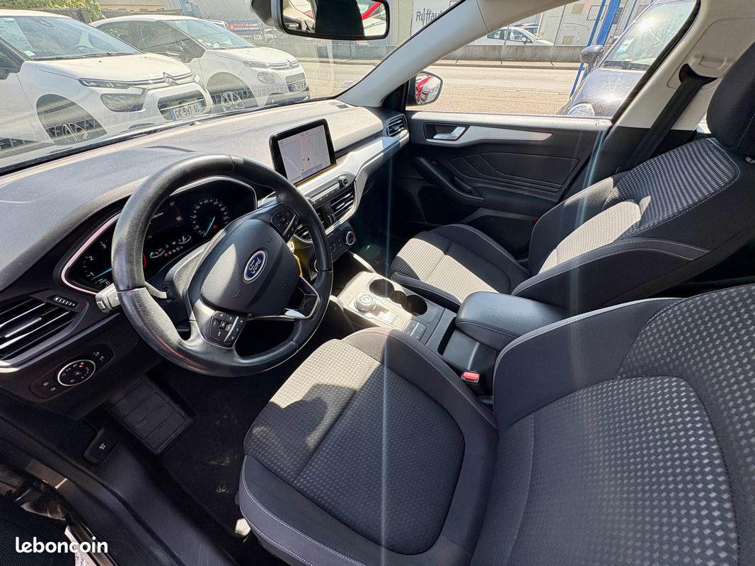 Ford focus (image 16)