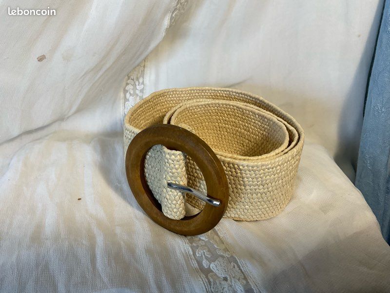 Ceinture élastique beige, boucle en bois (image 2)