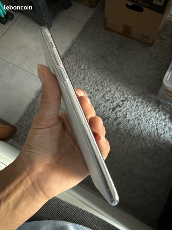 IPhone 11 Pro Max (image 5)