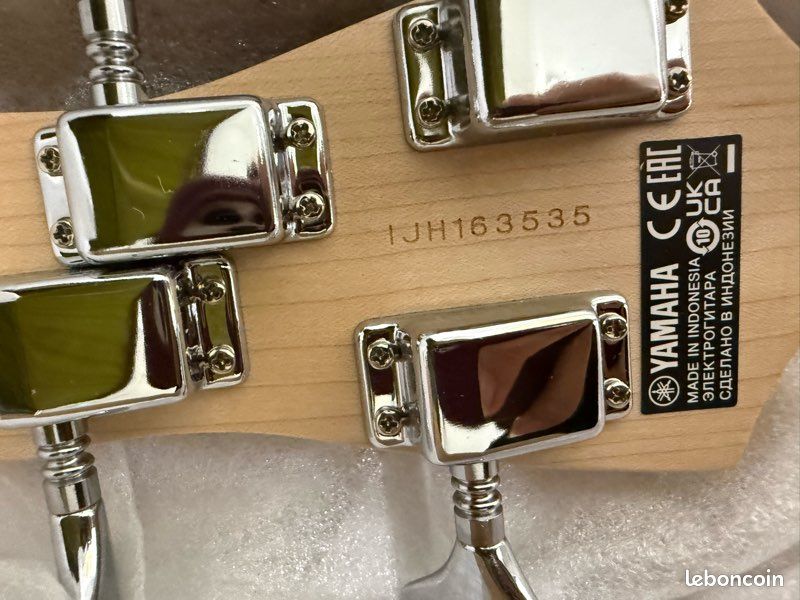 Basse Yamaha TRBX174EW Neuve finition bois naturel neuve (image 2)