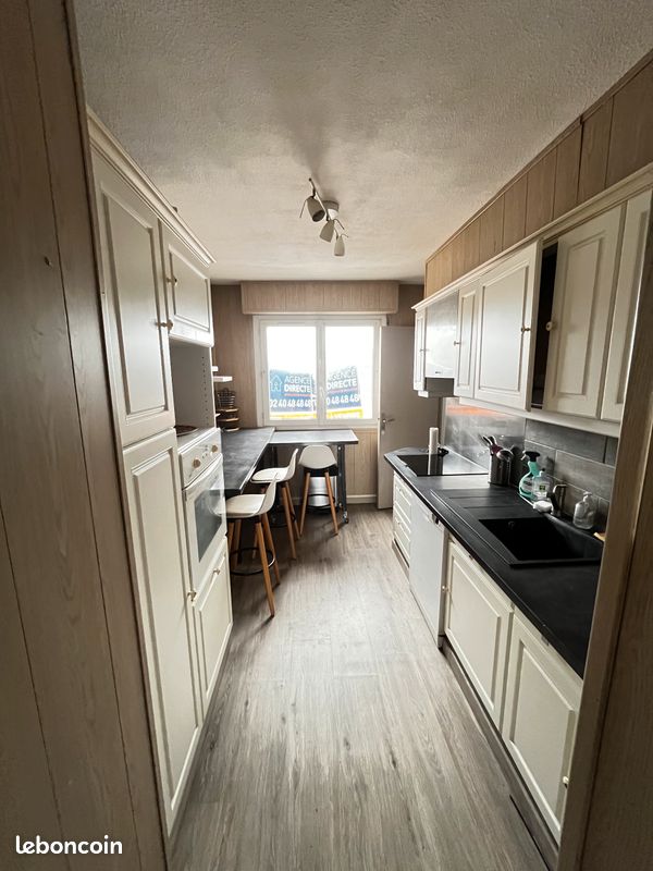 Appartement 5 pièces 74 m² · à Nantes · 74 m² · 900 €/mois
