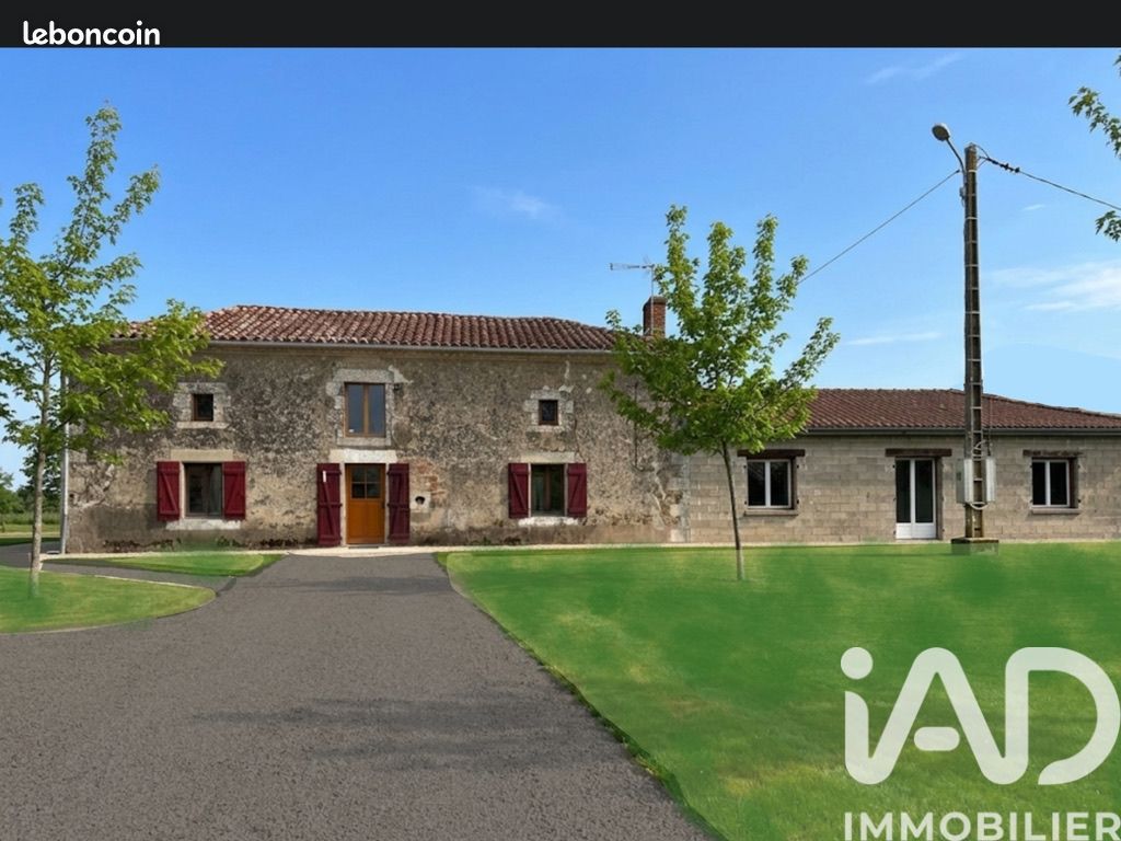 Maison 5 pièces 144 m² · à Asnières-sur-Blour · 144 m² · 238 900 €