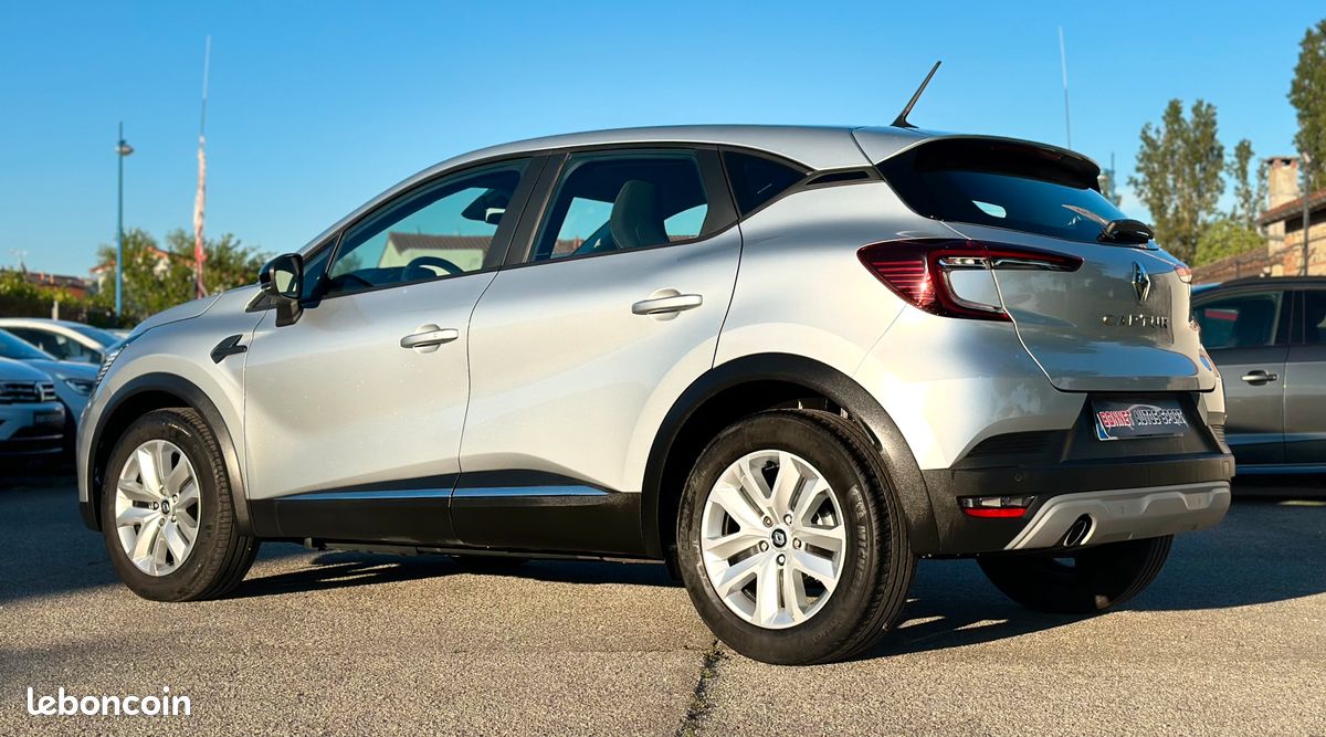 Renault Captur 1,5 BLUEDCI 95CV ENERGY FINITION ZEN GPS R-LINK CARPLAY + BLUETOOTH + CAMERA + KEYLESS (image 9)