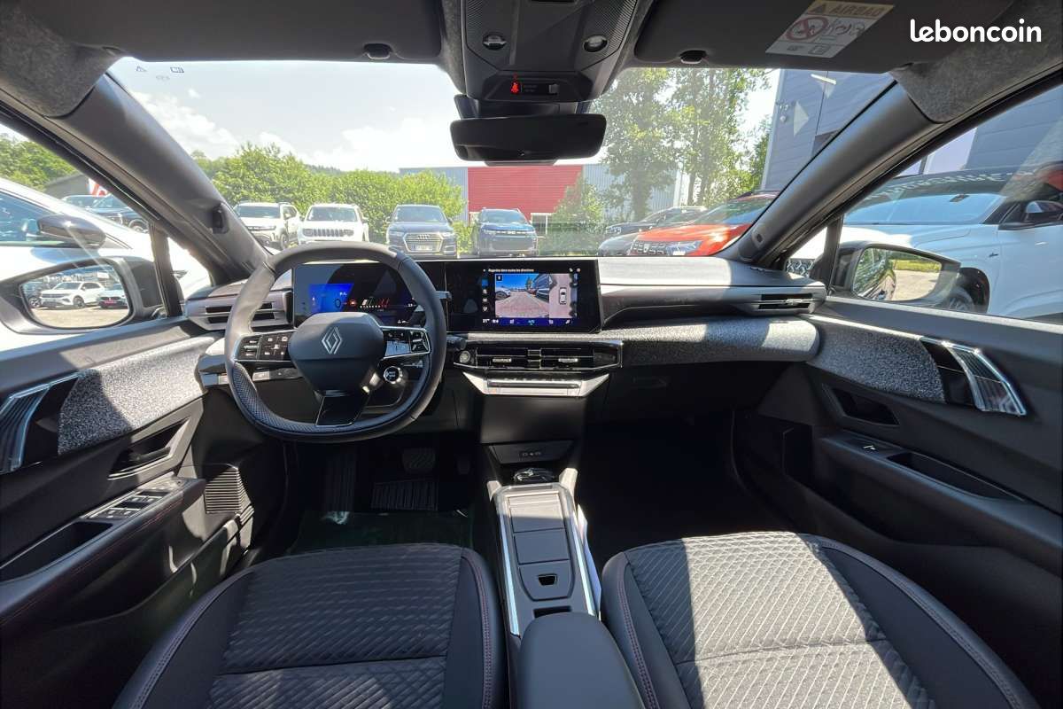 Renault Clio 6 TCE 115 EDC TECHNO PLUS -11% (image 3)