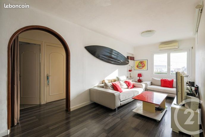 Maison 9 pièces 220 m² — 6