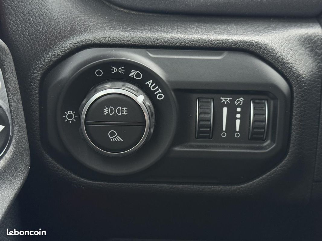 JEEP GLADIATOR Crew cab MOJAVE V6 3.6L Pentastar VVT (image 20)