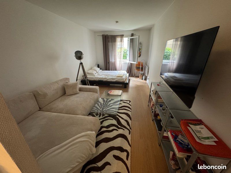 Appartement 1 pièce 30 m² · à Paris · 30 m² · 1 050 €
