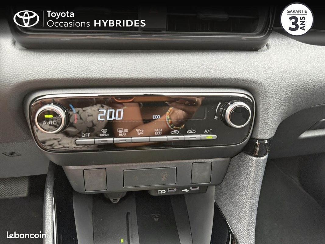 Toyota Yaris 116h Design 5p MY26 (image 21)