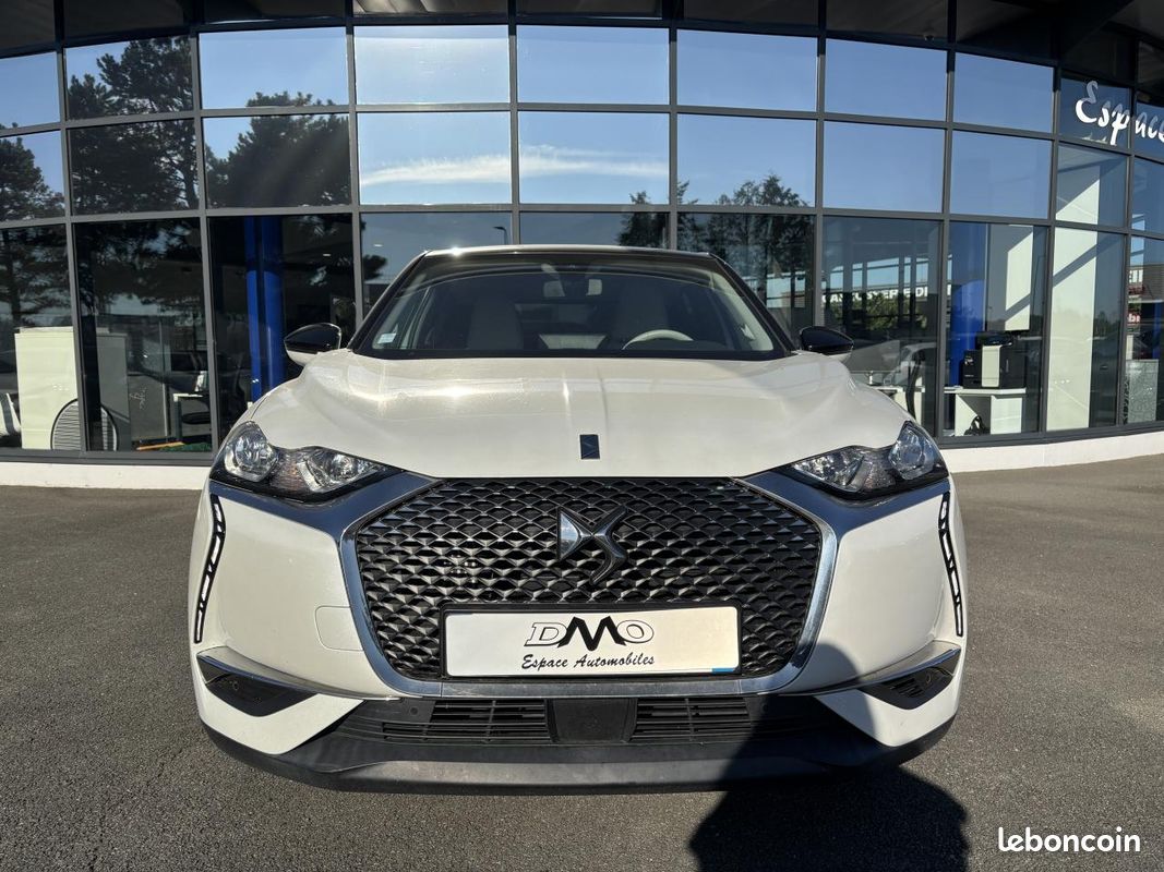 DS DS 3 DS3 Crossback 1.2i PureTech 12V - 100 So Chic (image 3)