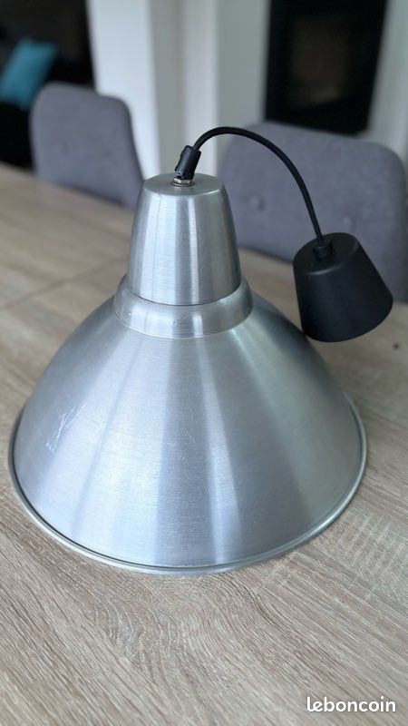 Très belle suspension métal brossé (image 1)