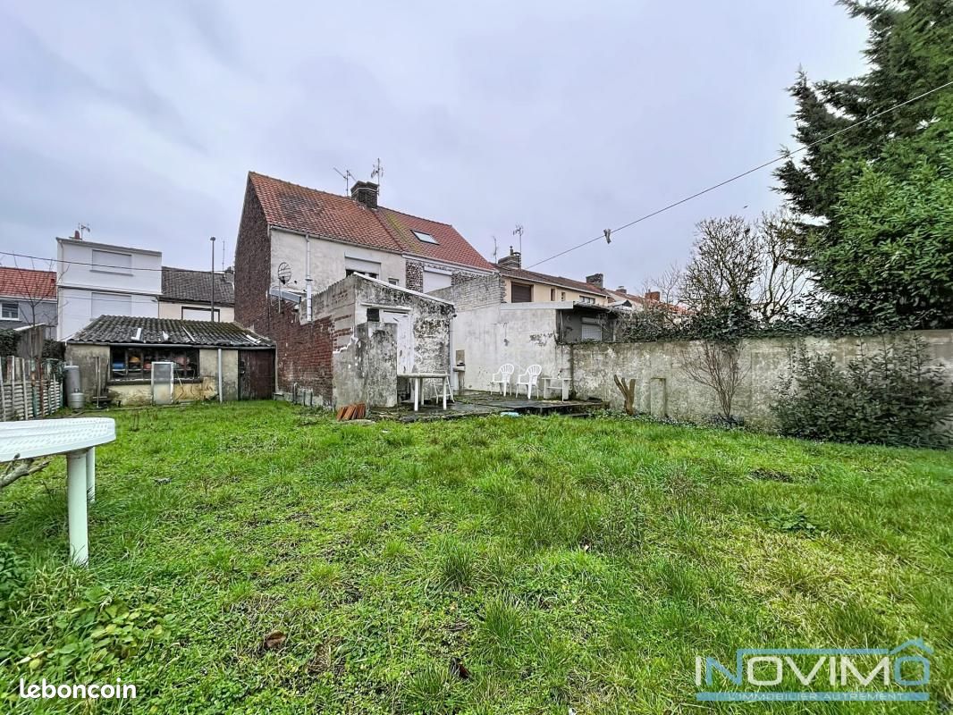 Maison 5 pièces 94 m² · à Calais · 94 m² · 125 000 €