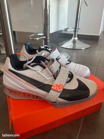 Chaussures d'haltérophilie Nike Romaleos 4 pointure 45,5 d'occasion