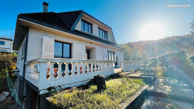 Propriété 6 pièces 180 m²
