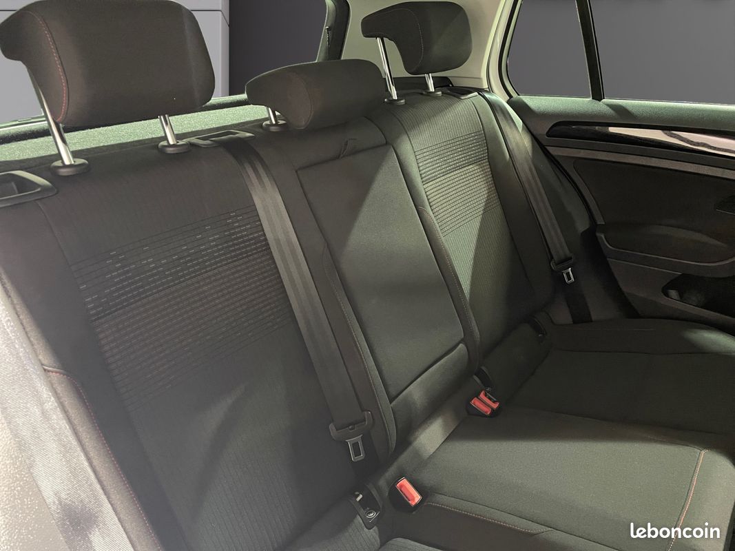 VOLKSWAGEN GOLF 1.6 TDI 115 Version Sound 115Ch Apple Carplay sièges chauffants Garantie 12 mois (image 11)