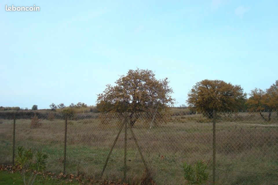 Terrain 215 m² Tresserre · 89 000 €