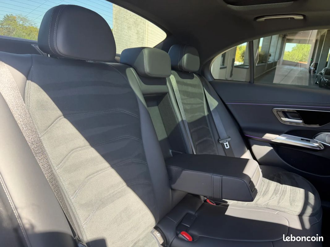 MERCEDES-BENZ Classe E 300de 313CV AMG Line - Toit Ouvrant - Buremester - Suivi complet Mercedes (image 29)
