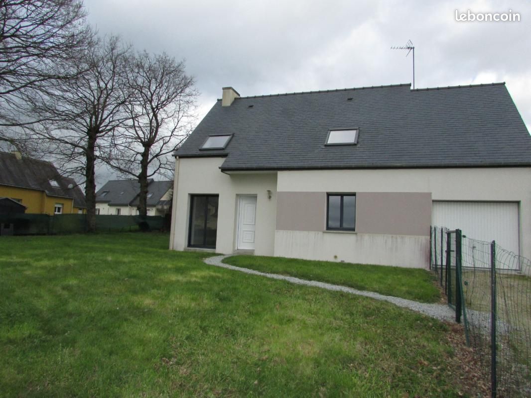 Maison 5 pièces 93 m² · à Campénéac · 93 m² · 860 €/mois