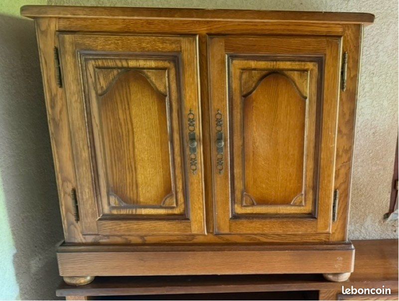 Commode (image 1)