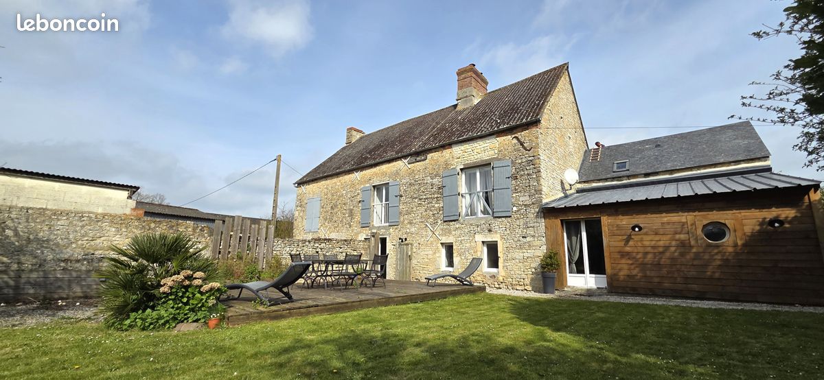 Maison 6 pièces 207 m² · à La Cambe · 207 m² · 327 000 €