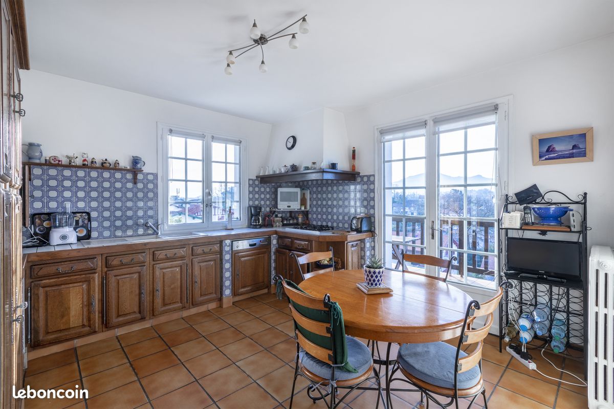 Maison 7 pièces 145 m² - Urrugne 64122 (image principale 5)
