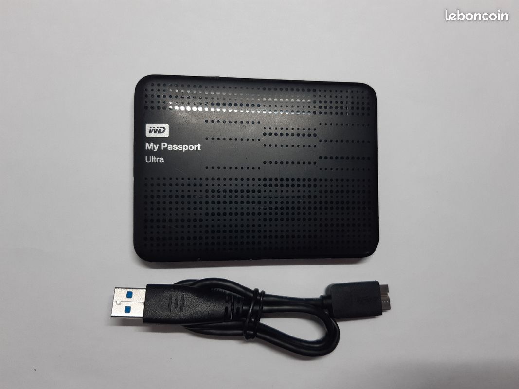 Disque Dur Externe (Portable) WD My Passport Ultra 500Go - USB 3.0 - Original D'occasion Bon État (image 1)