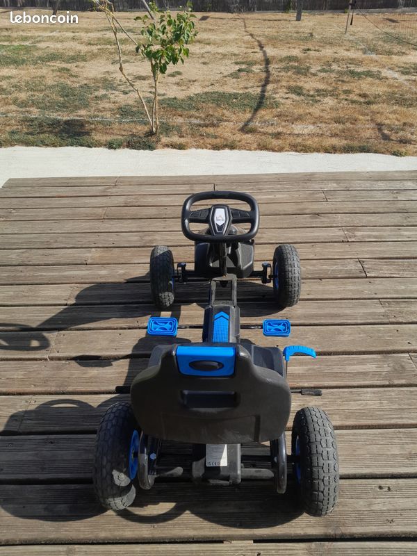 Kart à pédales (image 2)