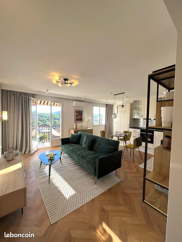 Appartement 3 pièces 56 m² · à Cogolin · 56 m² · 335 000 €