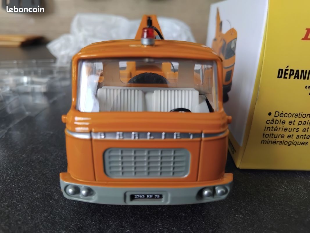 ATLAS Dinky n° 589 dépanneuse Berliet GAK Autoroutes1/43 neuf