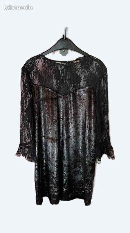 Robe Noire Zara Taille M - Style évasé Genou - Occasion En Parfait état - Coupe Régulière