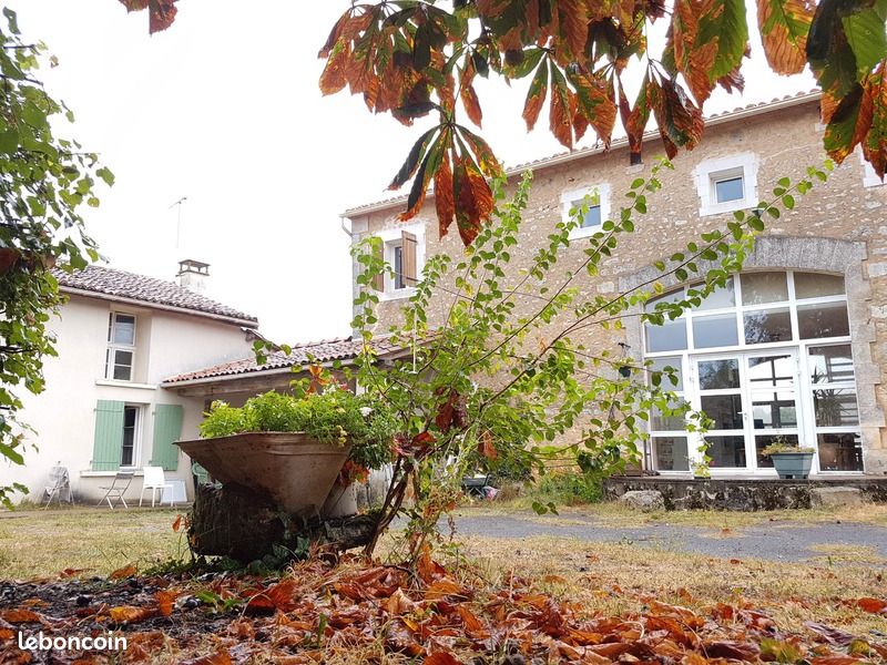 Maison 16 pièces 524 m² - Bunzac 16110 (image principale 14)