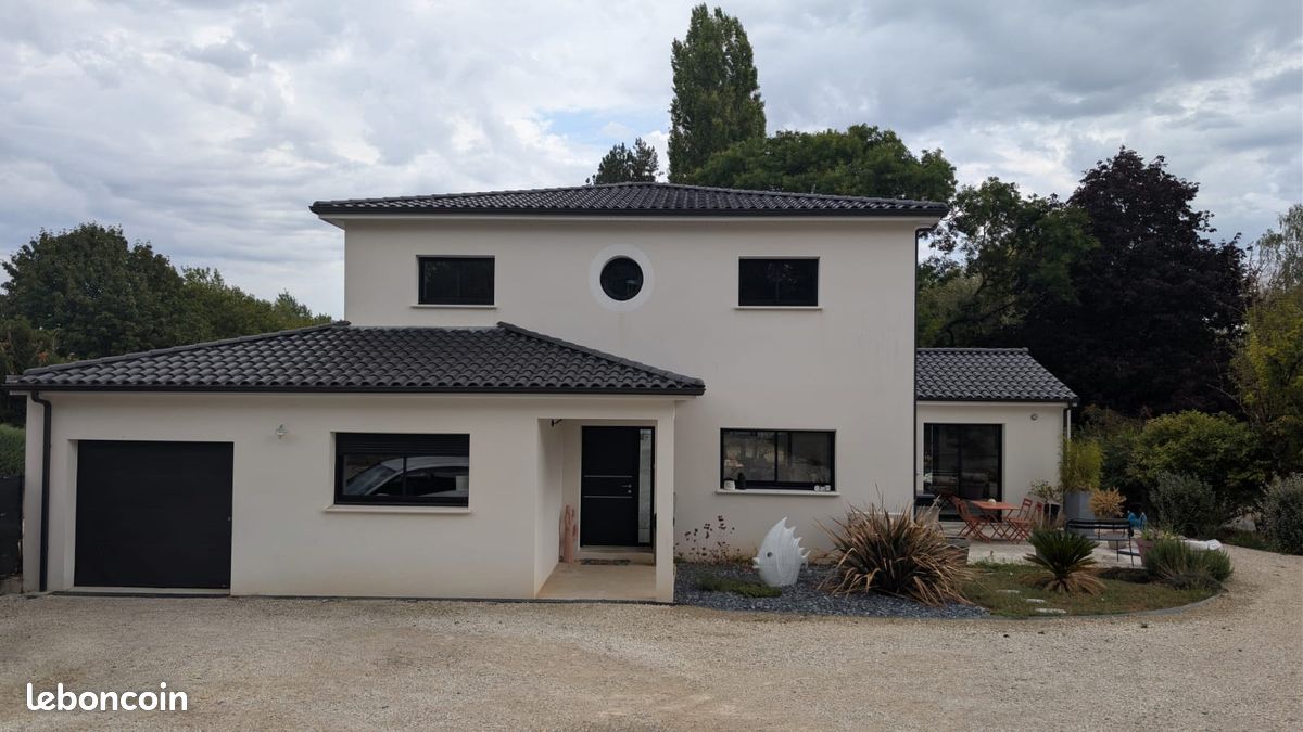 Maison 6 pièces 157 m² · à Saint-Gelais · 157 m² · 515 000 €