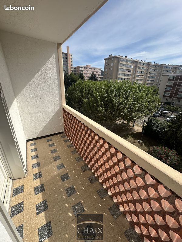 Appartement 3 pièces 50 m² · à Aubagne · 50 m² · 950 €/mois