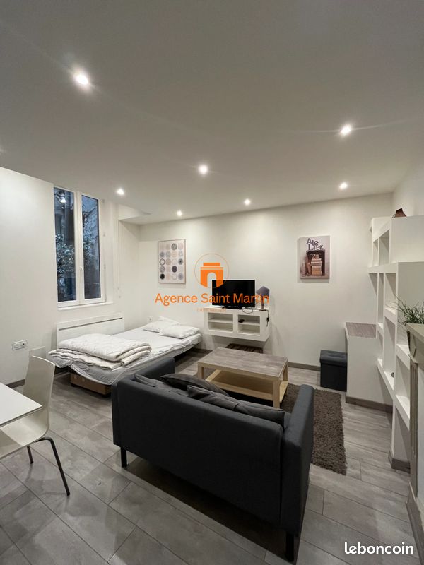 Appartement 1 pièce 26 m² · à Montélimar · 26 m² · 425 €