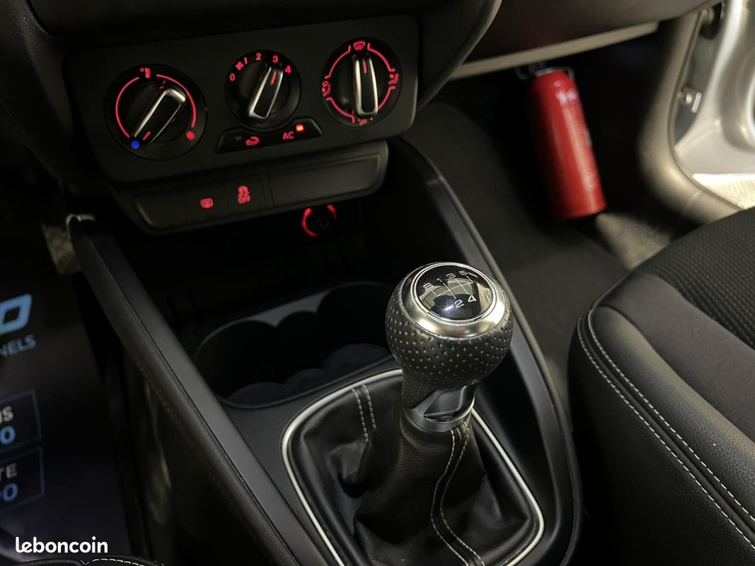 AUDI A1 SPORTBACK 1.2 TFSI 86 S Line (image 14)