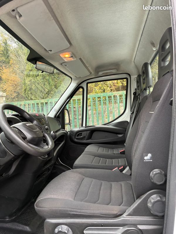 Iveco Daily 35C16- VASP DEPANNAGE - 57 000 HT/ 68 400 TTC (image 5)