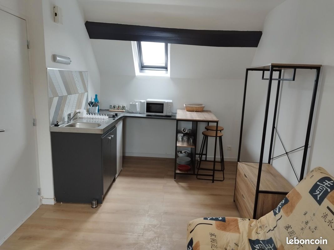 Appartement 1 pièce 18 m² · à Guingamp · 18 m² · 420 €