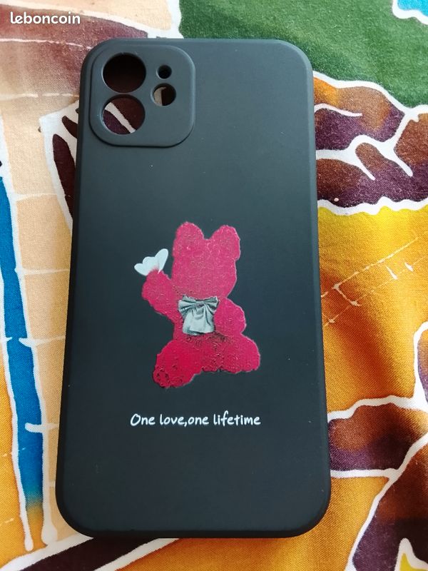 Coque iphone 12 (image 1)