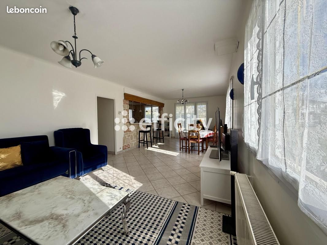 Maison 5 pièces 130 m² · à Meung-sur-Loire · 130 m² · 235 000 €