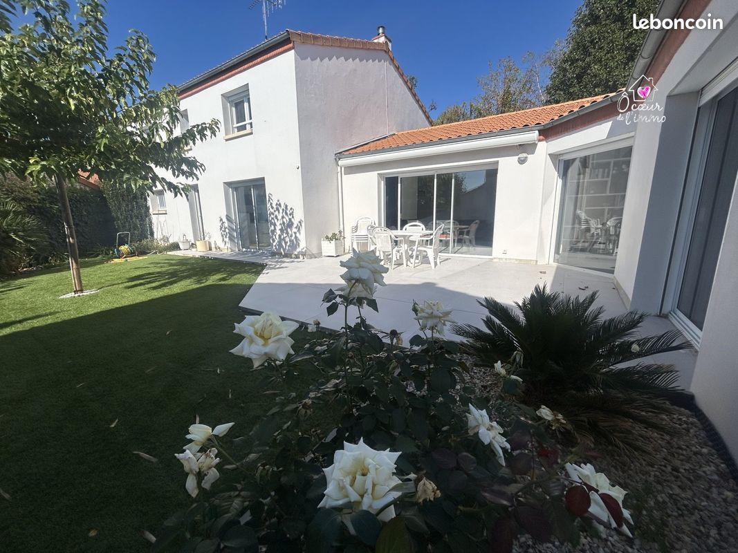 Maison 6 pièces 170 m² · à Cholet · 170 m² · 445 000 €